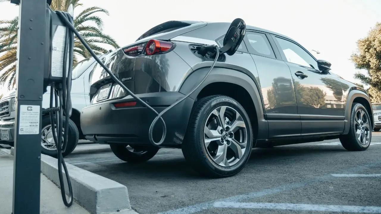 Carros elétricos 2025